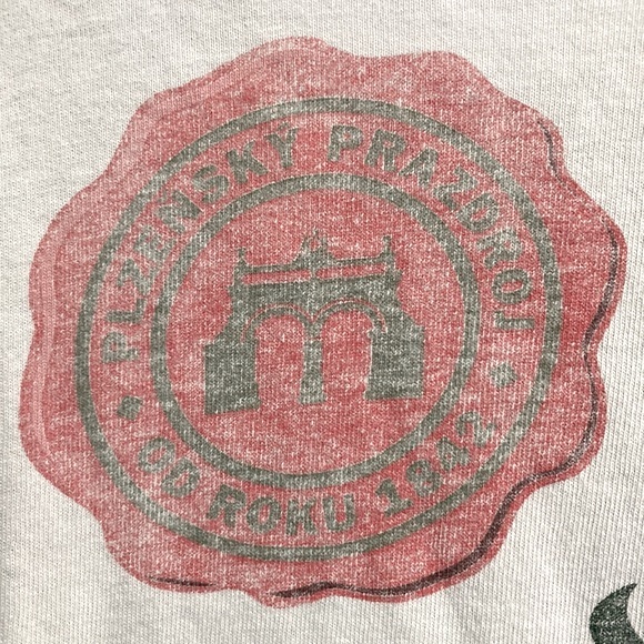 PILSNER Urquell Beer Licensed 2018 T-Shirt Mens Medium - Picture 4 of 10